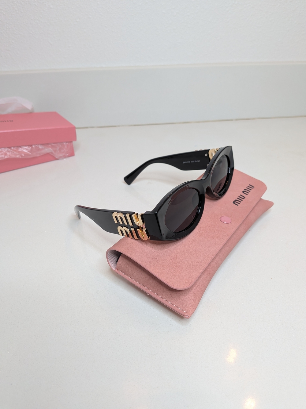 Miu Miu Black Oval Sunglasses Gold Logo w/ Case Box & Cloth - Picture 6 of 11